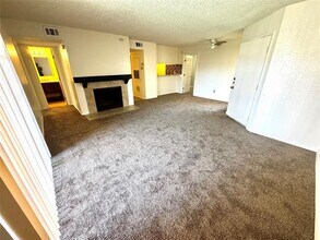 Building Photo - 12484 Abrams Rd