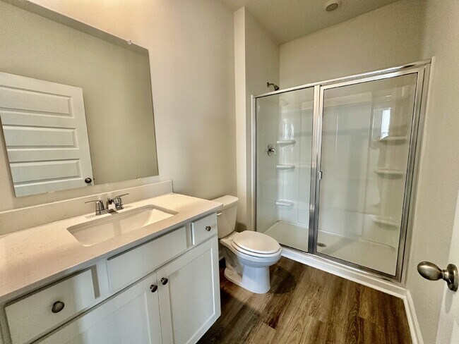 Building Photo - Four Bedroom Single Level Home in the Retreat at East Argent!