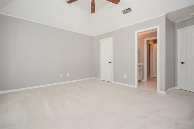 Building Photo - 13707 Cypress Pond Cir