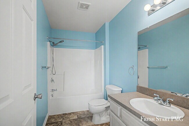 Building Photo - 4051 Rivertown Ln SW