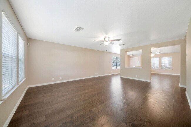 Building Photo - Spacious 4-Bed Home with Fenced Yard and Garage in Cibolo – 2,568 Sq Ft of Comfort