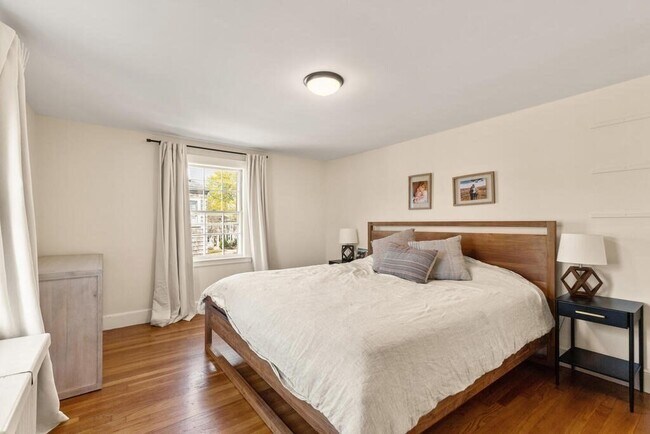 Building Photo - 7 Marrigan St