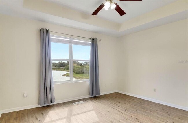 Building Photo - 1604 Scarlet Oak Loop