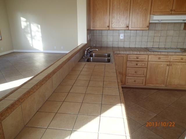 Building Photo - 16456 High Bluff Ct