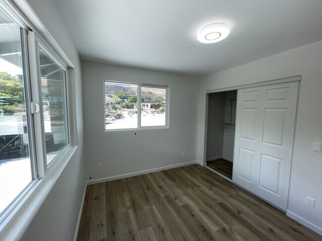 Building Photo - mokapu