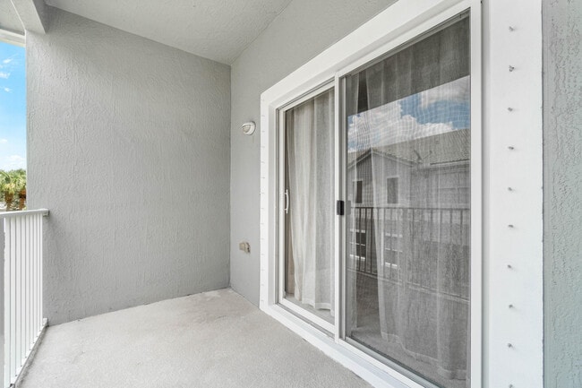 Building Photo - 3116 Grandiflora Dr