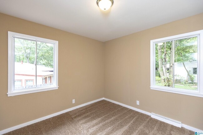 Building Photo - 405 Cheri Ln