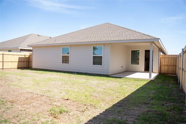 Building Photo - 10305 NW 28th St