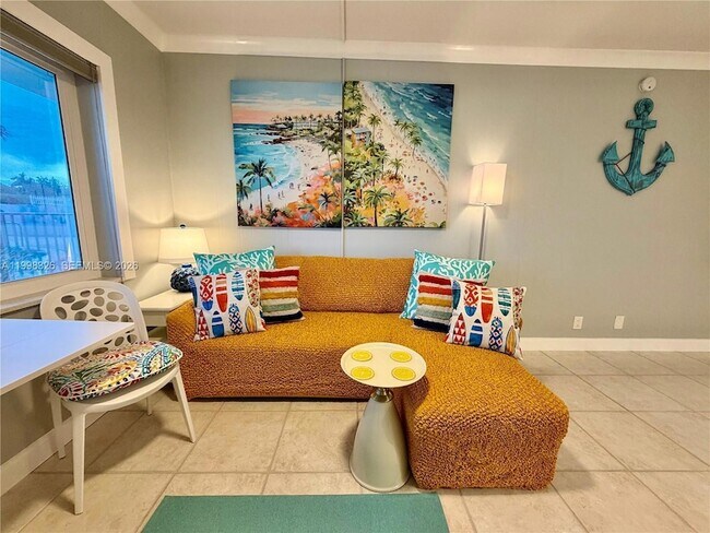 Building Photo - 1480 S Ocean Blvd