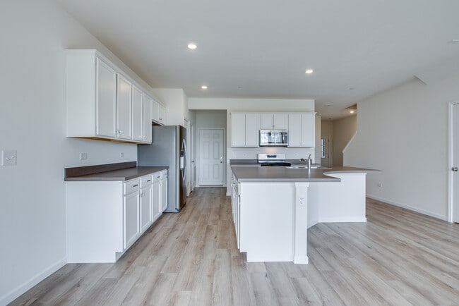 Building Photo - 2247 Horseshoe Cir