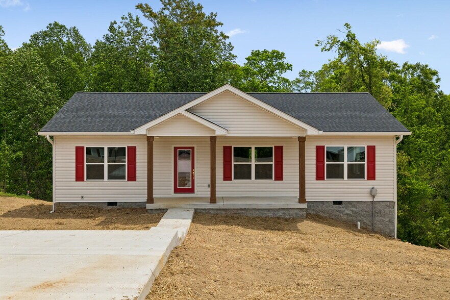Building Photo - 551 Skyview Dr