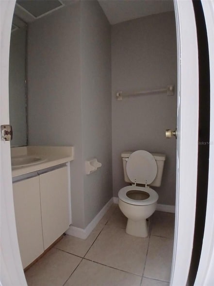 Building Photo - 7454 Wynnewood Square