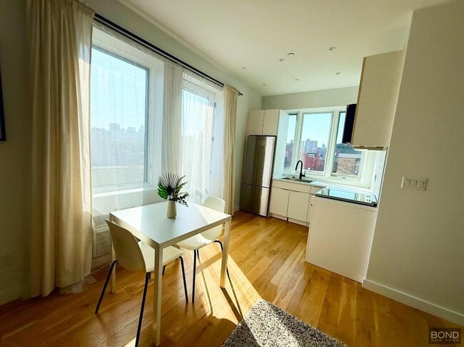 Building Photo - 1 bedroom in NEW YORK NY 10009