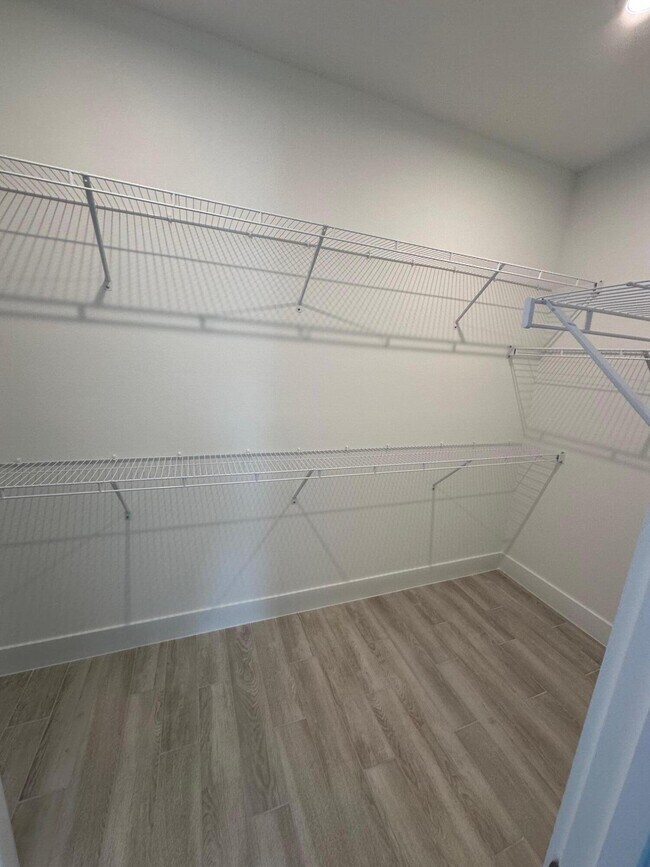 Building Photo - 12166 Viridian Blvd