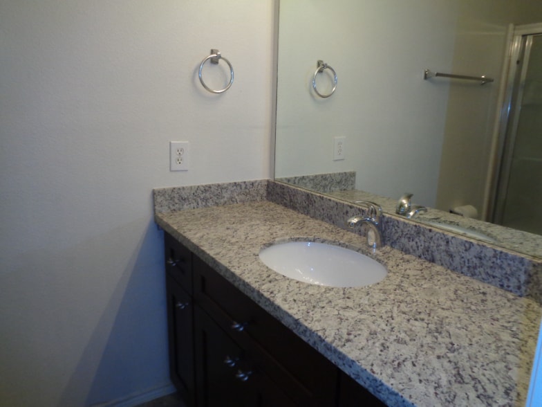 Building Photo - 23766 Pebworth Pl