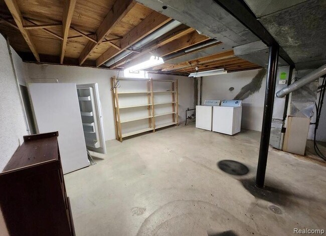 Building Photo - 31573 Green Meadow Ln