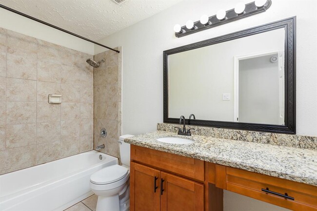 Building Photo - 5442 Garden Village Dr