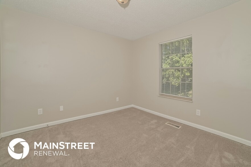 Building Photo - 7200 Turnborrow Ln