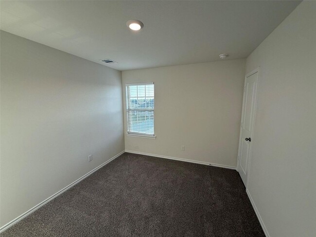 Building Photo - Modern elegance in Josephine........