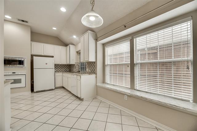Building Photo - 9413 Preston Trail