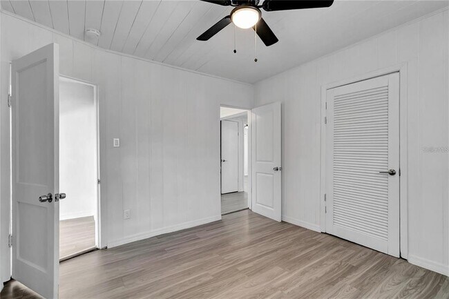 Building Photo - 2701 N Fremont Ave