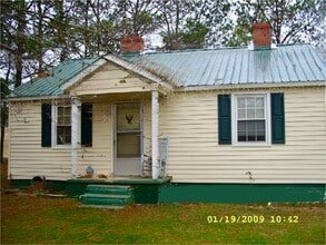 Building Photo - 962 Baker's Bridge Rd
