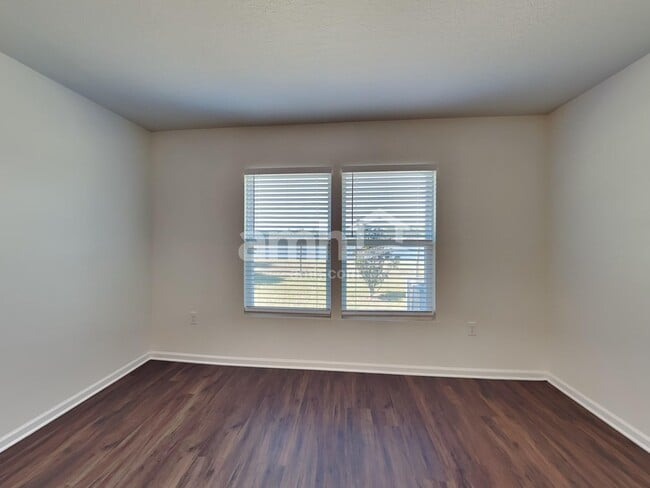 Building Photo - 2066 Tyson Lake Dr