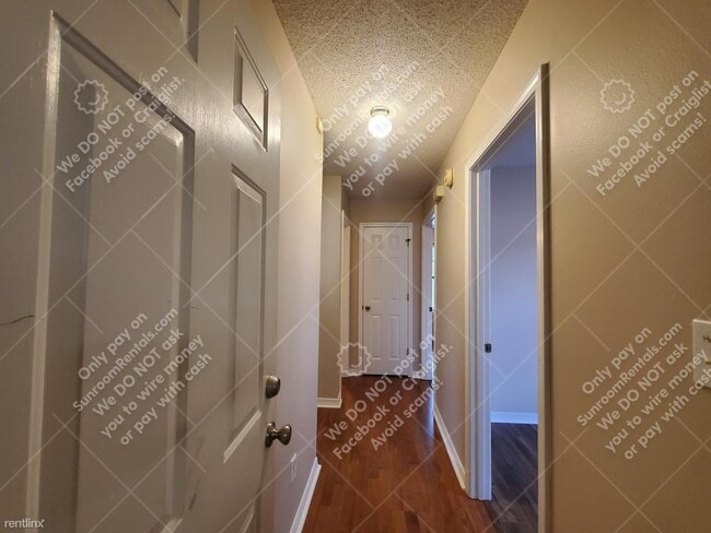 Building Photo - 3 br, 2 bath House - 4700 Tradewinds Dr