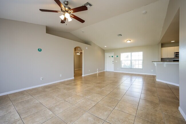 Building Photo - 3100 22nd St SW