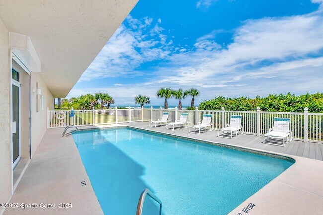 Building Photo - 2805 N Hwy A1A