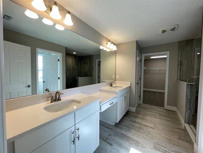 Building Photo - 5404 Tagalong Pl