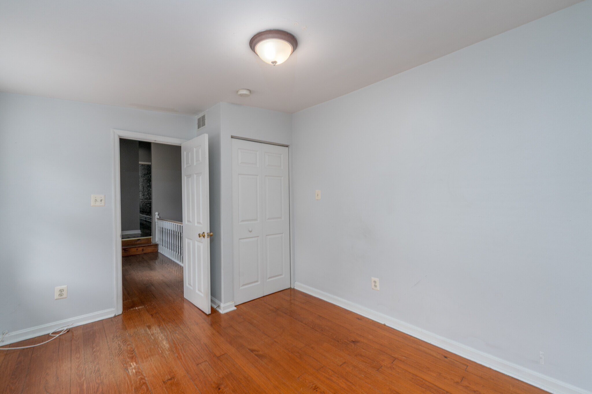 Building Photo - 926 S Hanover St