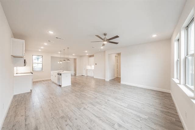 Building Photo - 9709 Thorncrown Ln