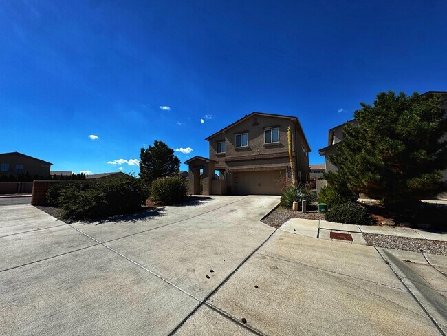 Building Photo - 8901 Eagle Hills Dr NW