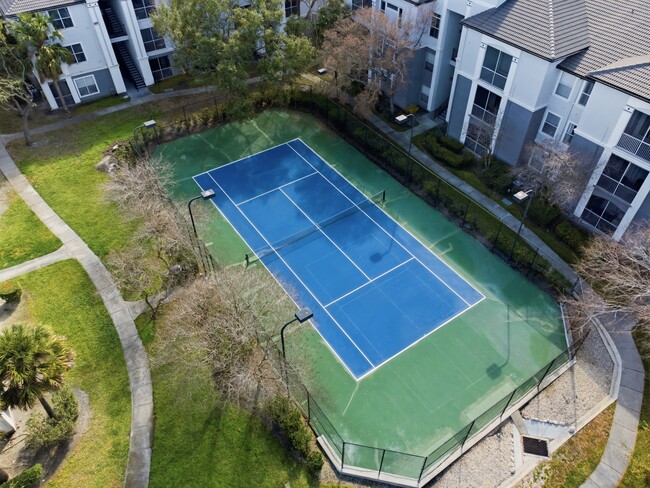 Building Photo - 5507 Legacy Crescent Pl