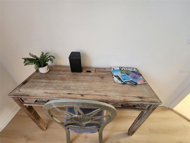 Building Photo - 4442 Corso Venetia Blvd