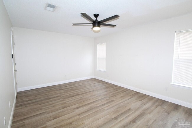 Building Photo - 7486 Northpointe Blvd