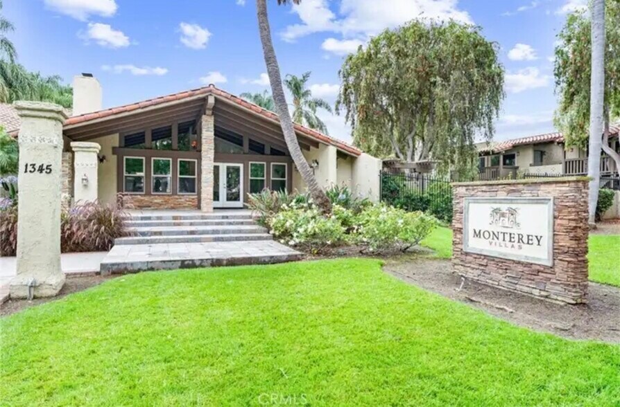 Building Photo - 1345 Cabrillo Park Dr