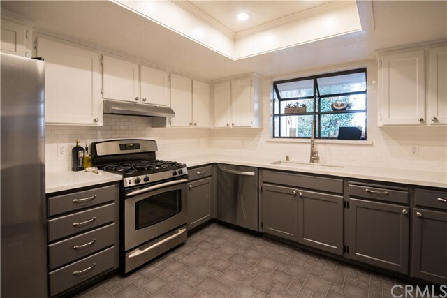 Building Photo - 22 Alameda Park Cir