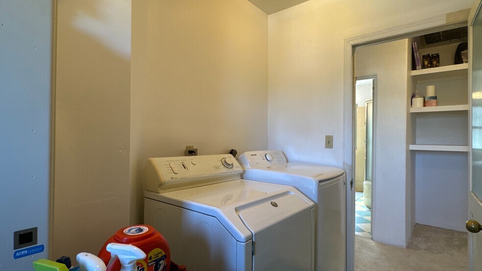 Building Photo - 2454 Kenilworth Ave