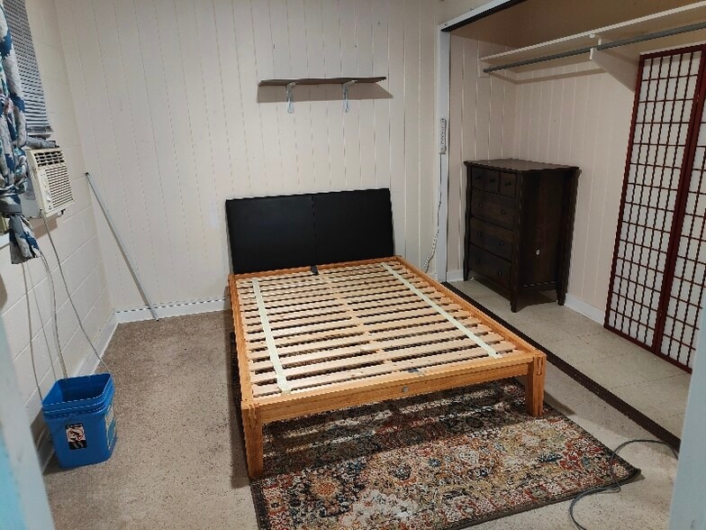 Building Photo - 821 Kinau St