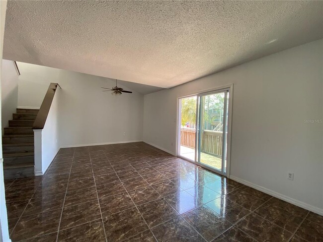 Building Photo - 174 Scottsdale Square