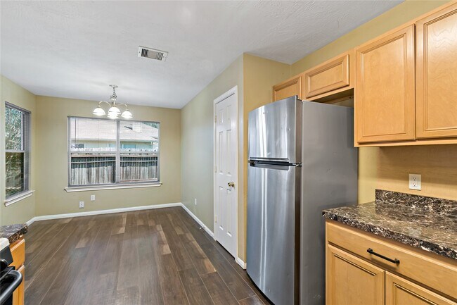 Building Photo - 2418 Orchard Run Way