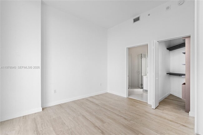 Building Photo - 45 SW 9th St