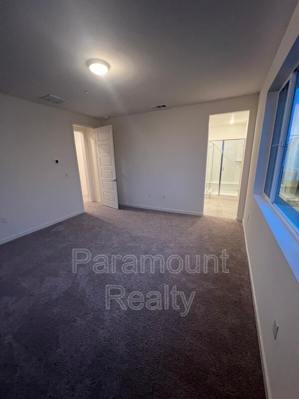 Building Photo - 5459 Knights Valley Ln
