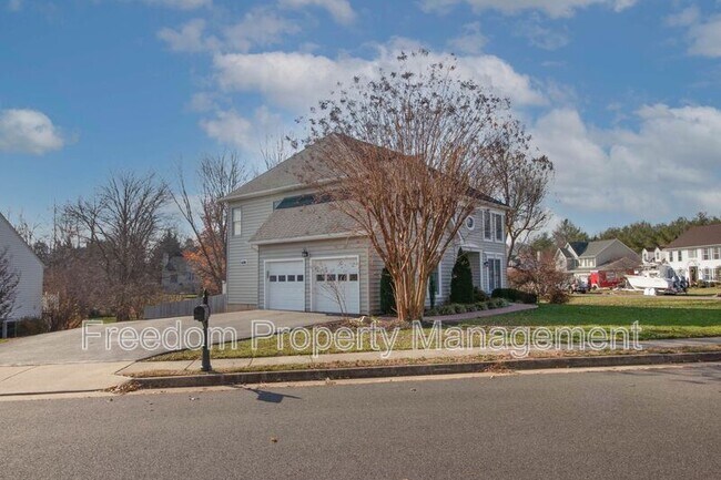 Building Photo - 80 Brookshire Dr