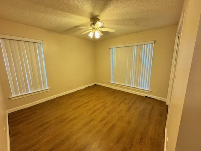 Building Photo - 24 Hardwood Forest Cir