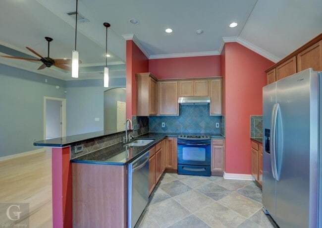 Building Photo - 407 Whitefield Ct