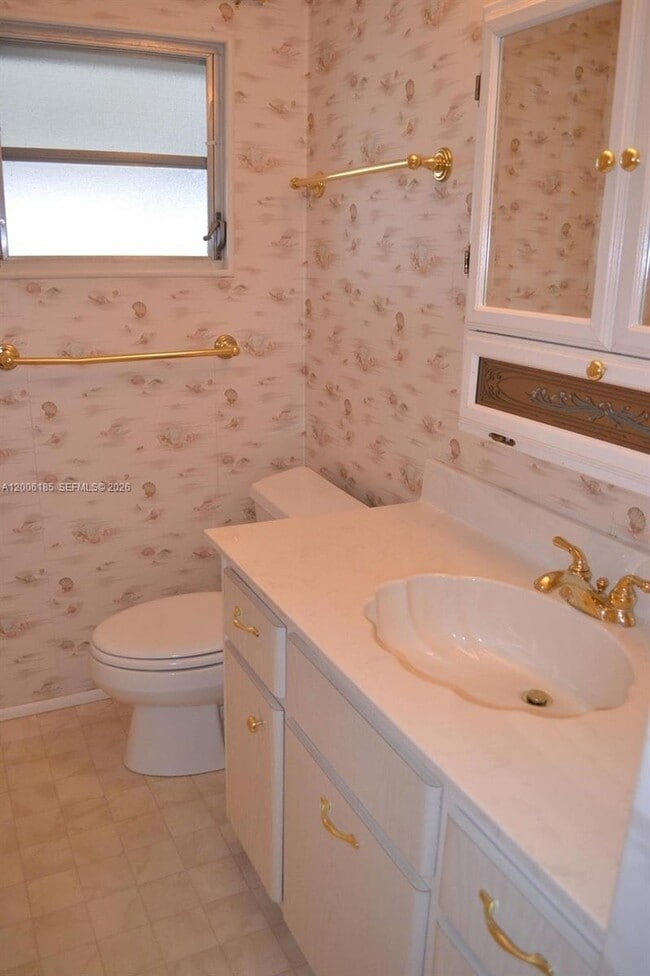 Building Photo - 1620 SW 64th Way