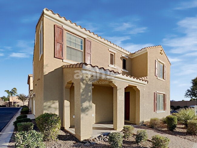 Building Photo - 1871 S Balboa Dr
